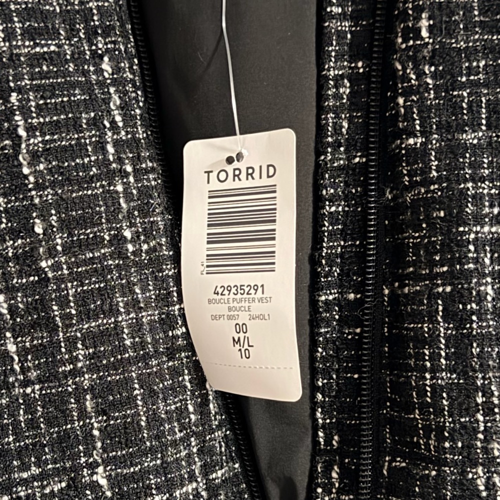 Torrid Black and White Boucle Puffer Vest